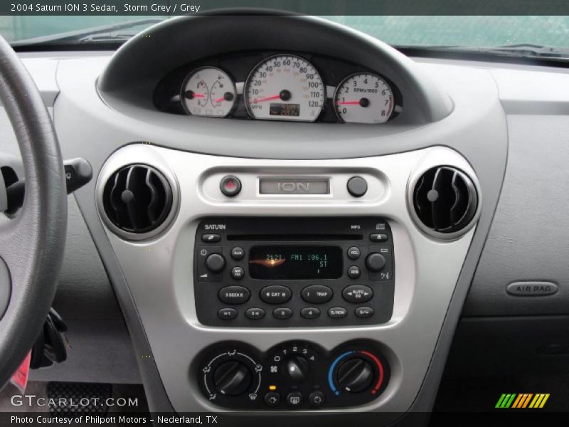 Controls of 2004 ION 3 Sedan