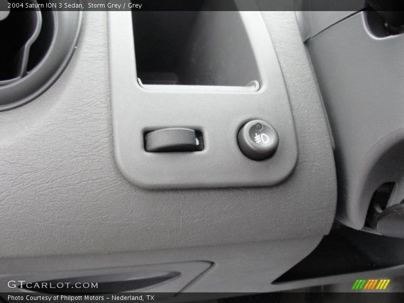 Storm Grey / Grey 2004 Saturn ION 3 Sedan