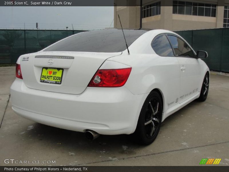 Super White / Dark Gray 2005 Scion tC