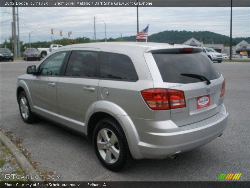 Bright Silver Metallic / Dark Slate Gray/Light Graystone 2009 Dodge Journey SXT