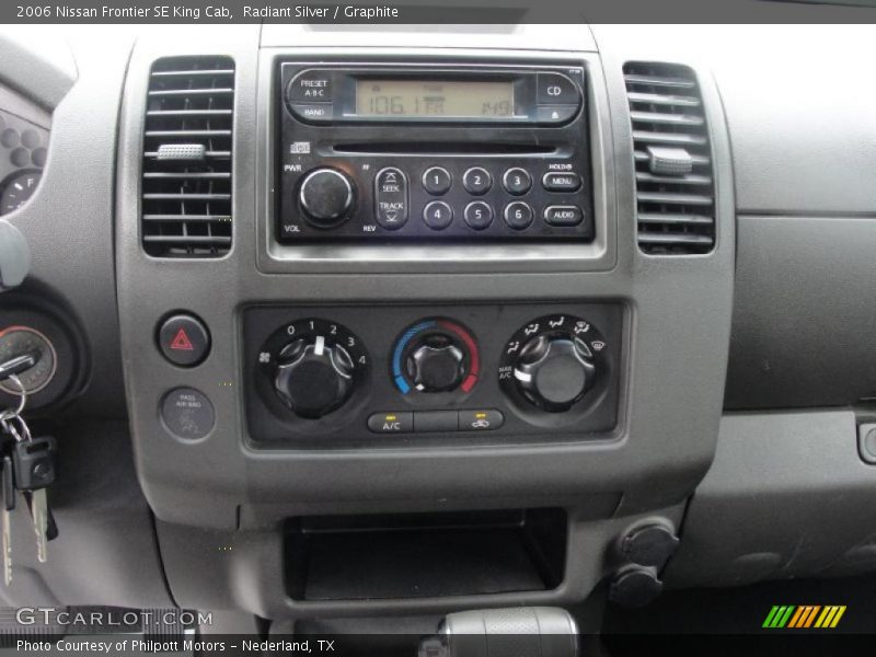 Controls of 2006 Frontier SE King Cab