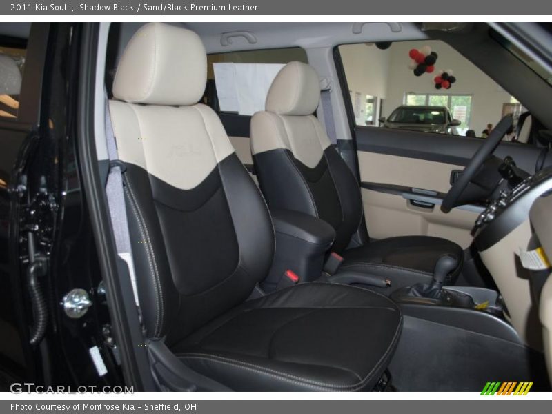 Shadow Black / Sand/Black Premium Leather 2011 Kia Soul !
