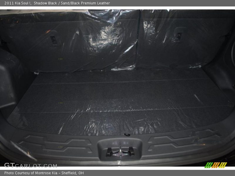 Shadow Black / Sand/Black Premium Leather 2011 Kia Soul !