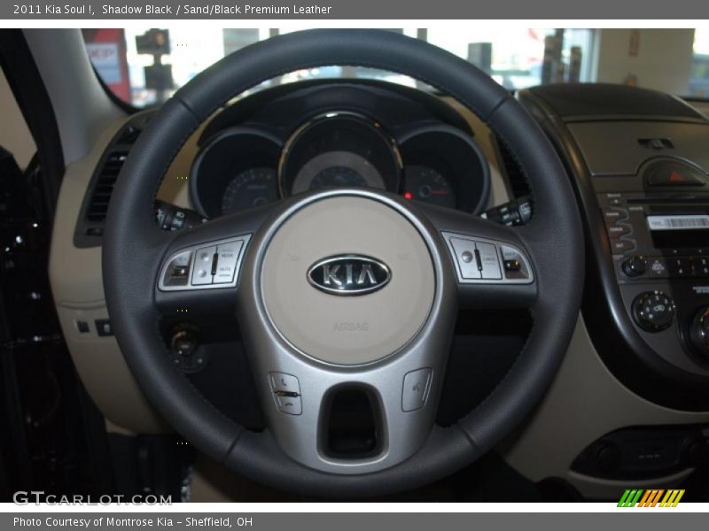Shadow Black / Sand/Black Premium Leather 2011 Kia Soul !