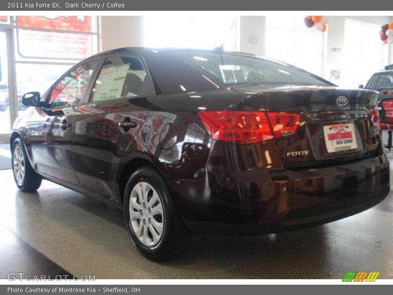 Dark Cherry / Coffee 2011 Kia Forte EX