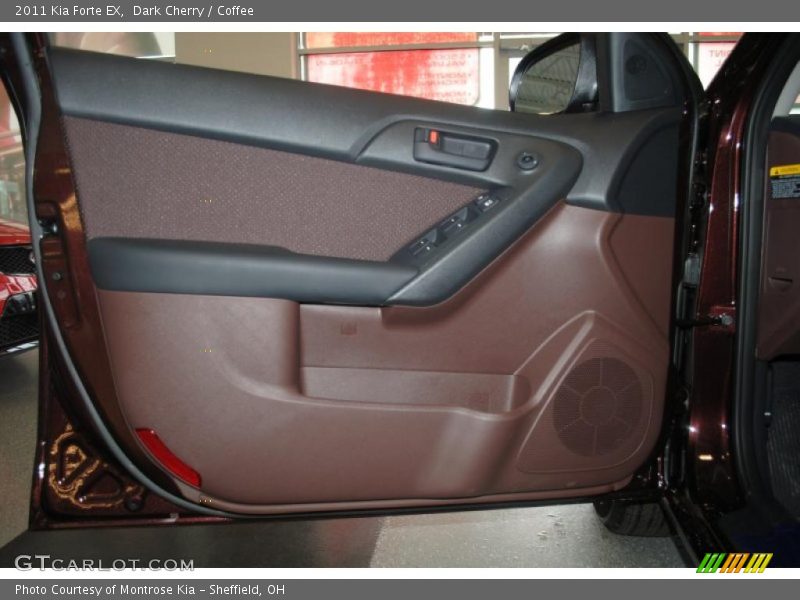 Door Panel of 2011 Forte EX