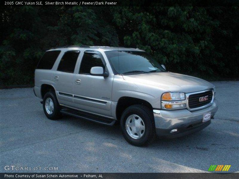 Silver Birch Metallic / Pewter/Dark Pewter 2005 GMC Yukon SLE
