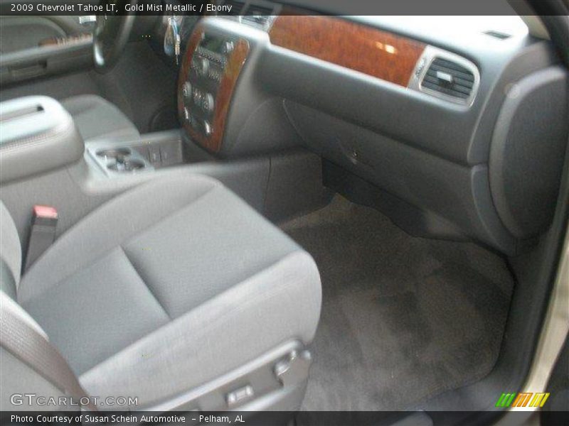 Gold Mist Metallic / Ebony 2009 Chevrolet Tahoe LT