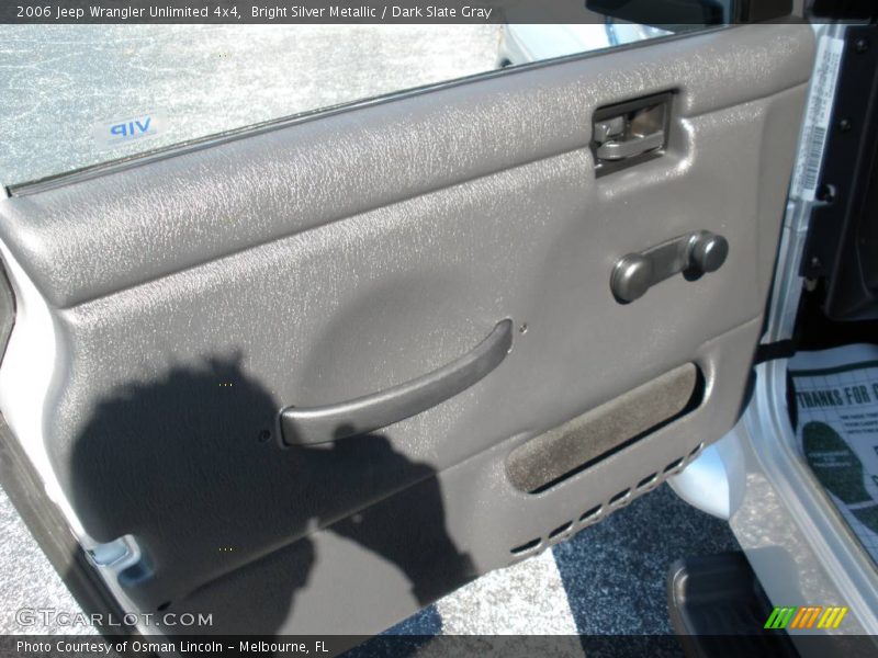 Bright Silver Metallic / Dark Slate Gray 2006 Jeep Wrangler Unlimited 4x4