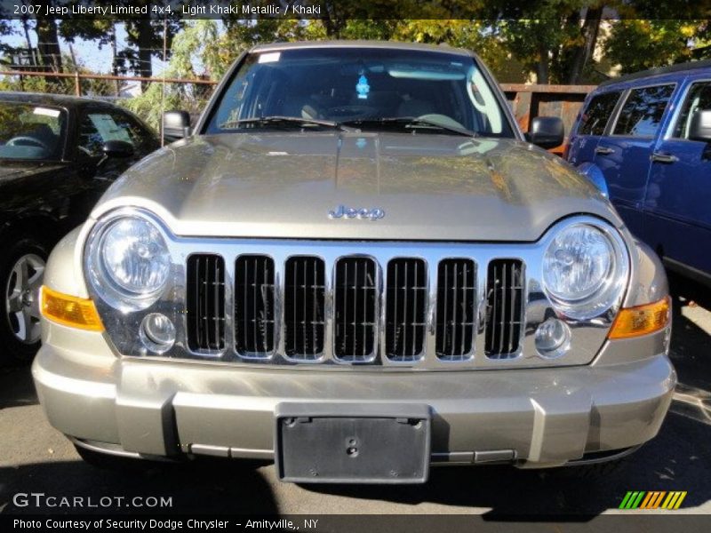 Light Khaki Metallic / Khaki 2007 Jeep Liberty Limited 4x4