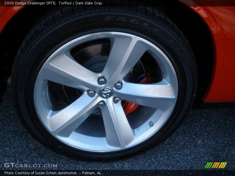  2009 Challenger SRT8 Wheel