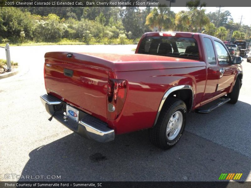 Dark Cherry Red Metallic / Sport Pewter 2005 Chevrolet Colorado LS Extended Cab