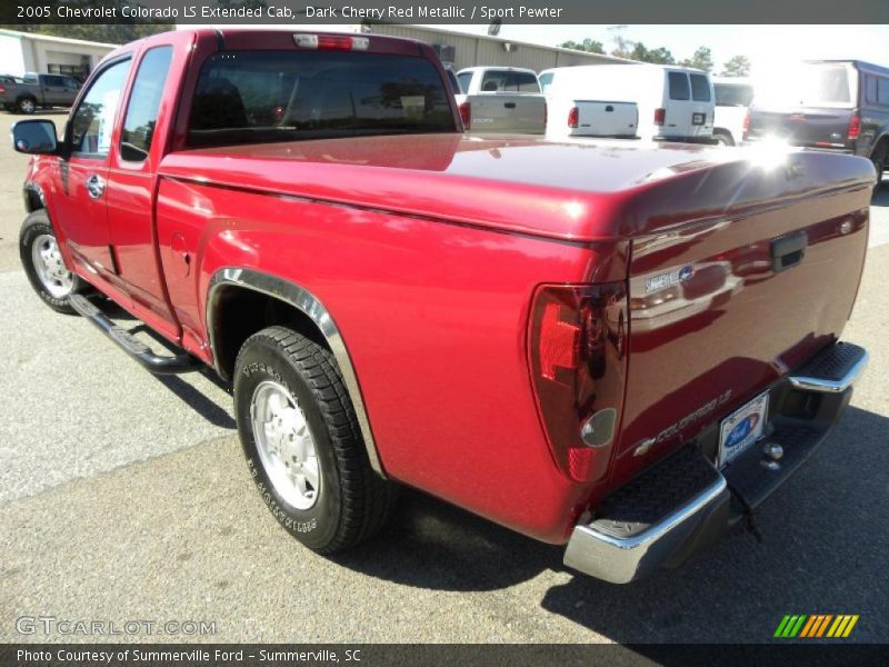 Dark Cherry Red Metallic / Sport Pewter 2005 Chevrolet Colorado LS Extended Cab