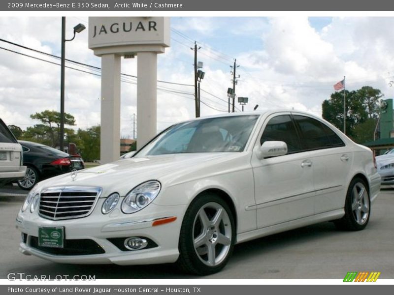 Arctic White / Cashmere 2009 Mercedes-Benz E 350 Sedan