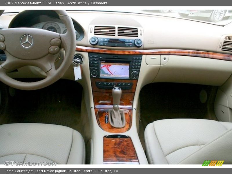 Arctic White / Cashmere 2009 Mercedes-Benz E 350 Sedan