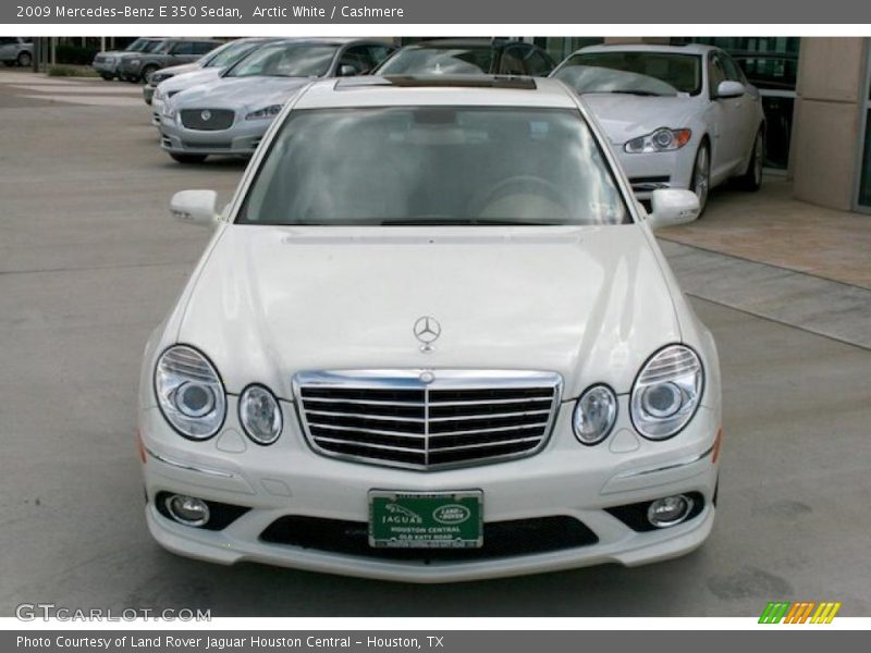 Arctic White / Cashmere 2009 Mercedes-Benz E 350 Sedan