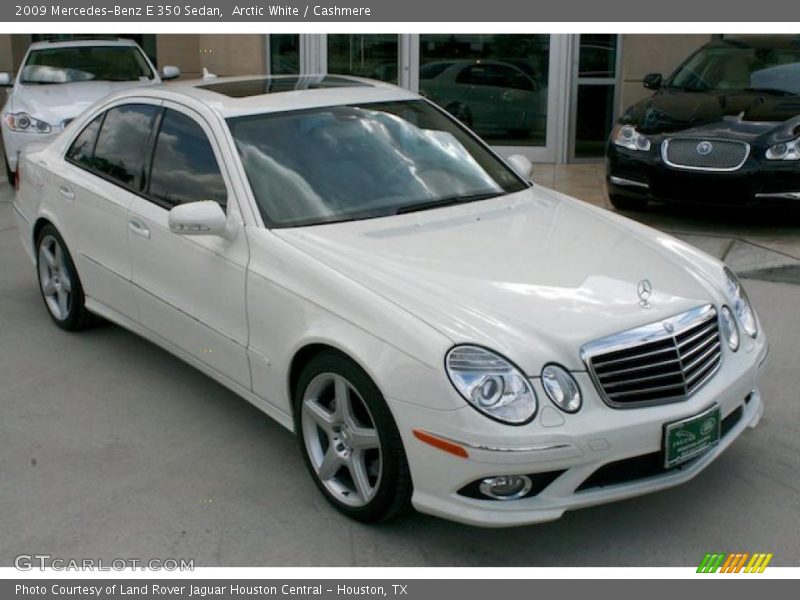 Arctic White / Cashmere 2009 Mercedes-Benz E 350 Sedan