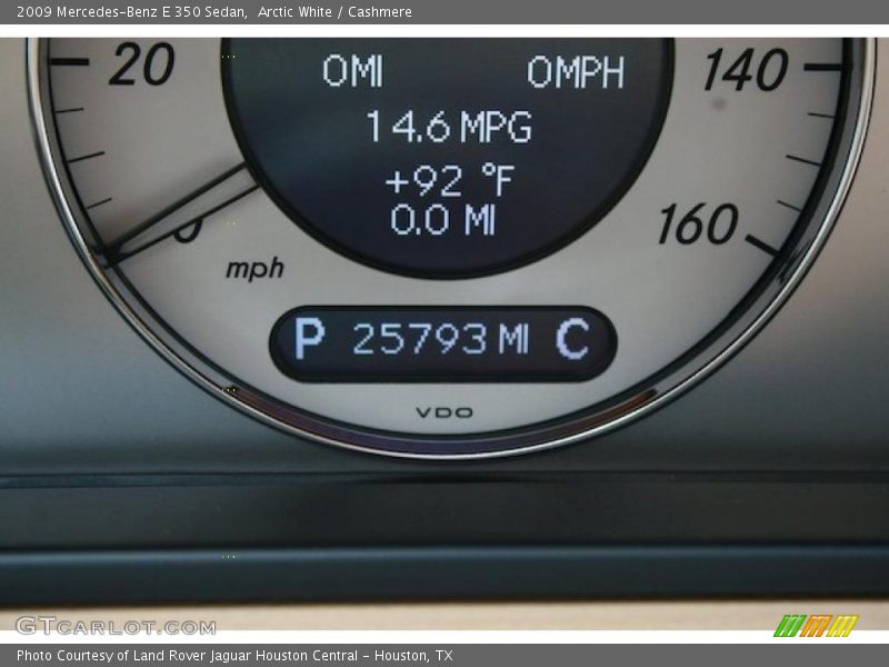 Arctic White / Cashmere 2009 Mercedes-Benz E 350 Sedan