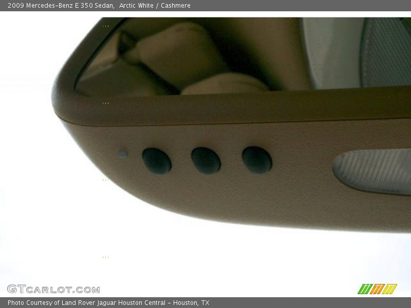 Arctic White / Cashmere 2009 Mercedes-Benz E 350 Sedan