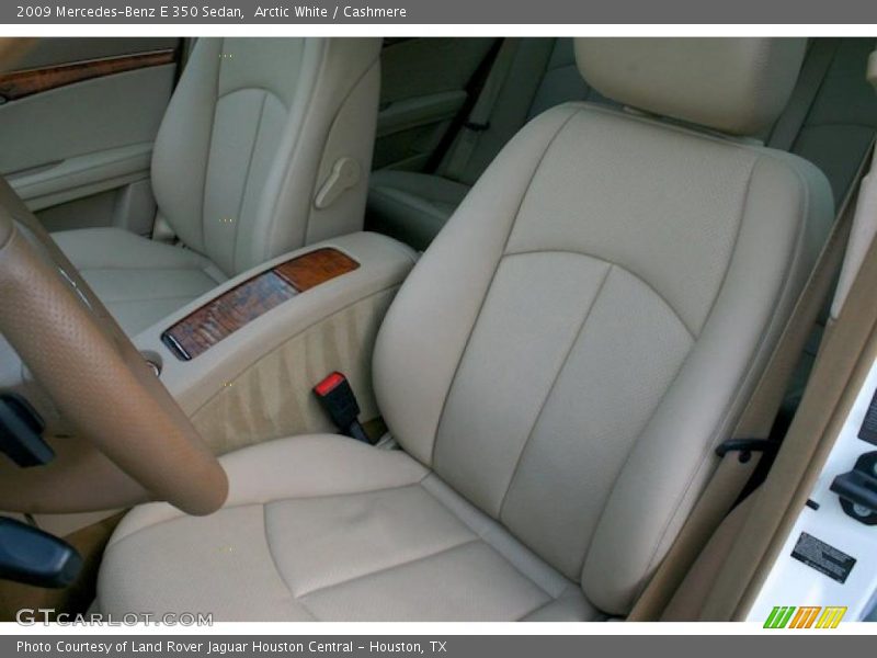 Arctic White / Cashmere 2009 Mercedes-Benz E 350 Sedan