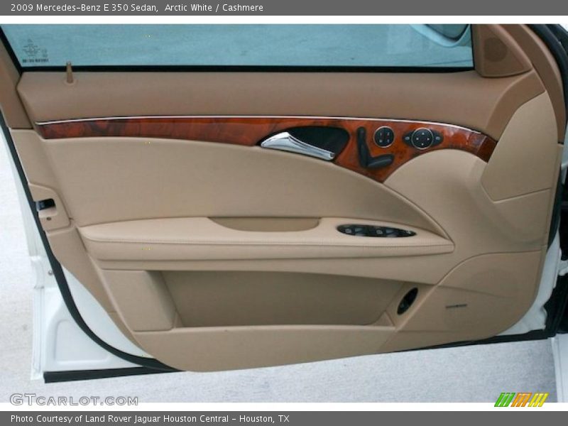 Arctic White / Cashmere 2009 Mercedes-Benz E 350 Sedan