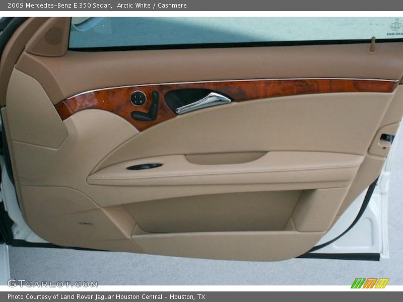 Arctic White / Cashmere 2009 Mercedes-Benz E 350 Sedan