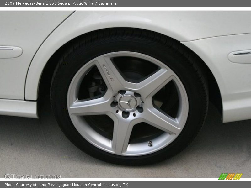 Arctic White / Cashmere 2009 Mercedes-Benz E 350 Sedan