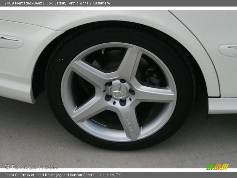 Arctic White / Cashmere 2009 Mercedes-Benz E 350 Sedan