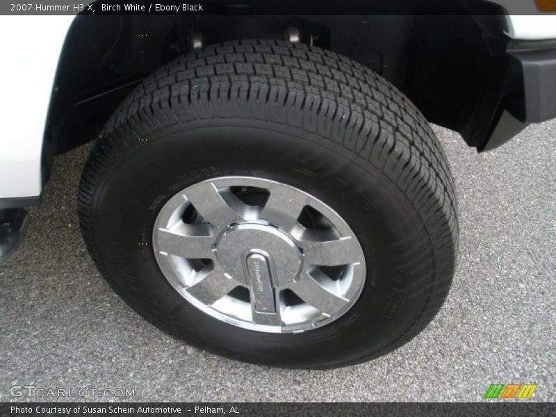Birch White / Ebony Black 2007 Hummer H3 X