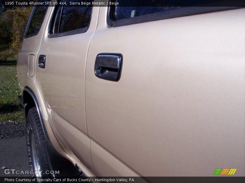 Sierra Beige Metallic / Beige 1995 Toyota 4Runner SR5 V6 4x4