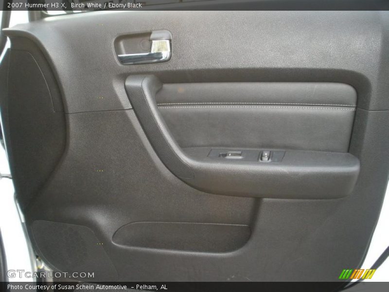 Birch White / Ebony Black 2007 Hummer H3 X
