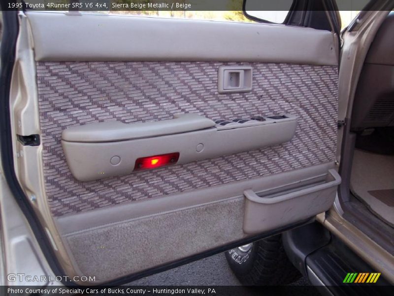 Sierra Beige Metallic / Beige 1995 Toyota 4Runner SR5 V6 4x4