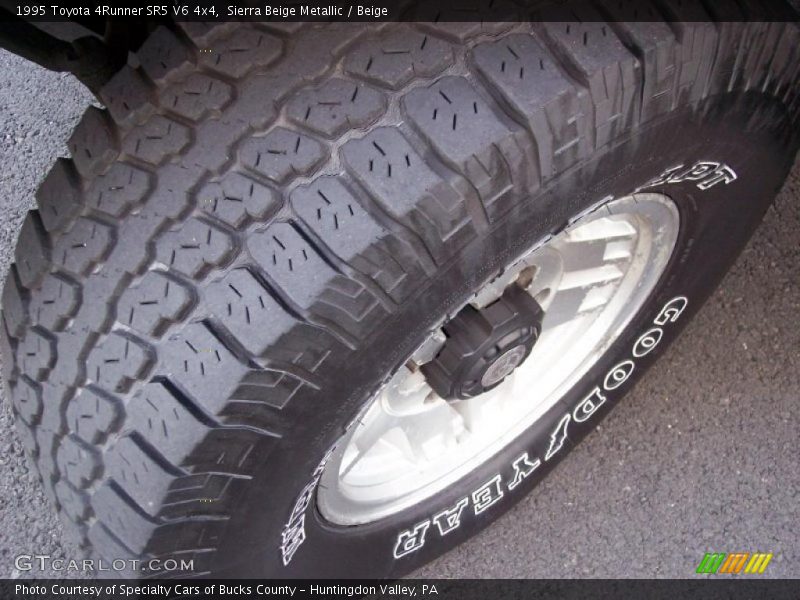 Sierra Beige Metallic / Beige 1995 Toyota 4Runner SR5 V6 4x4