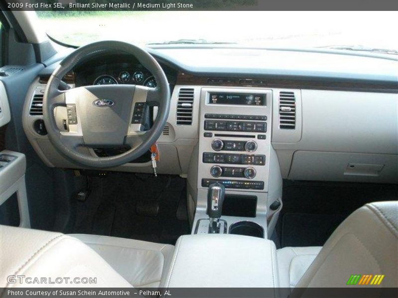 Brilliant Silver Metallic / Medium Light Stone 2009 Ford Flex SEL