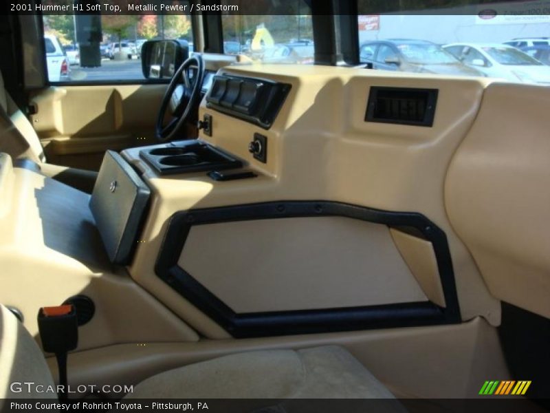  2001 H1 Soft Top Sandstorm Interior
