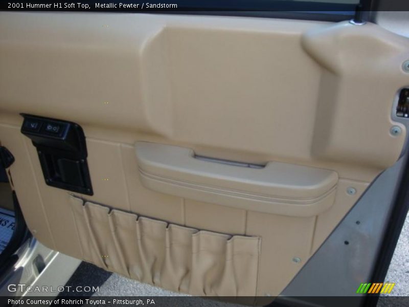 Door Panel of 2001 H1 Soft Top