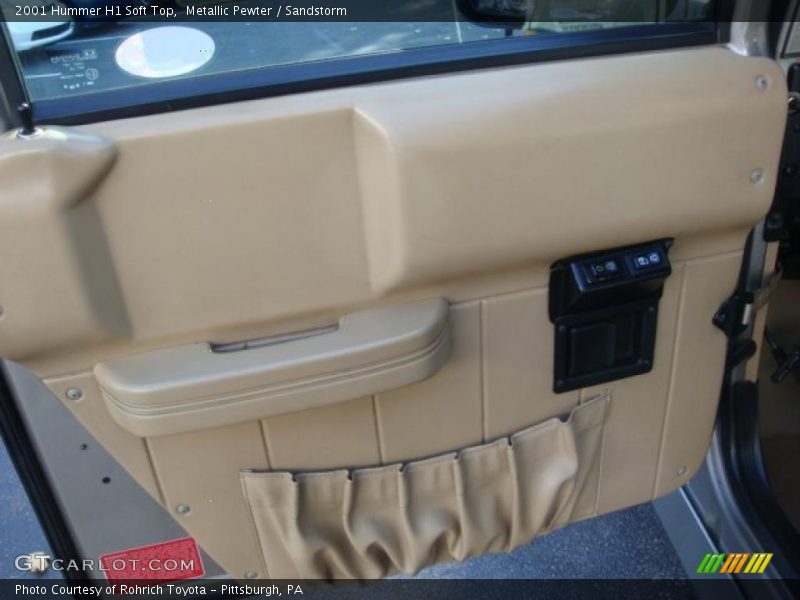 Door Panel of 2001 H1 Soft Top