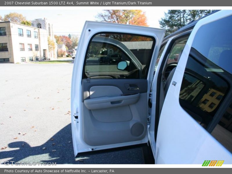 Summit White / Light Titanium/Dark Titanium 2007 Chevrolet Suburban 1500 LTZ 4x4