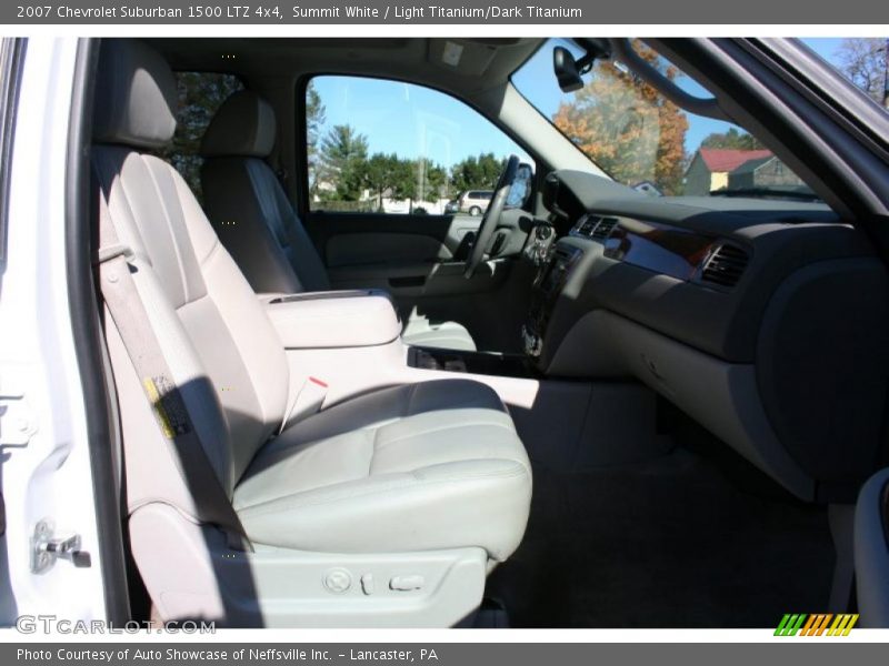Summit White / Light Titanium/Dark Titanium 2007 Chevrolet Suburban 1500 LTZ 4x4