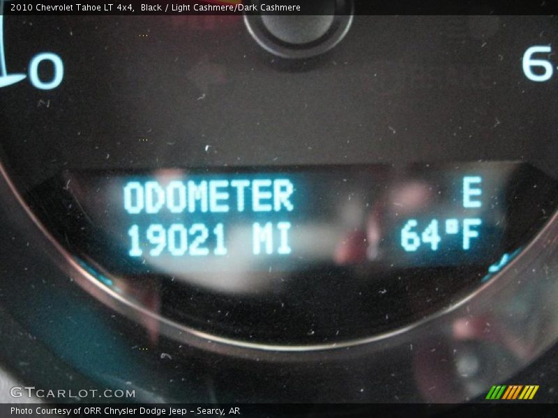 Black / Light Cashmere/Dark Cashmere 2010 Chevrolet Tahoe LT 4x4