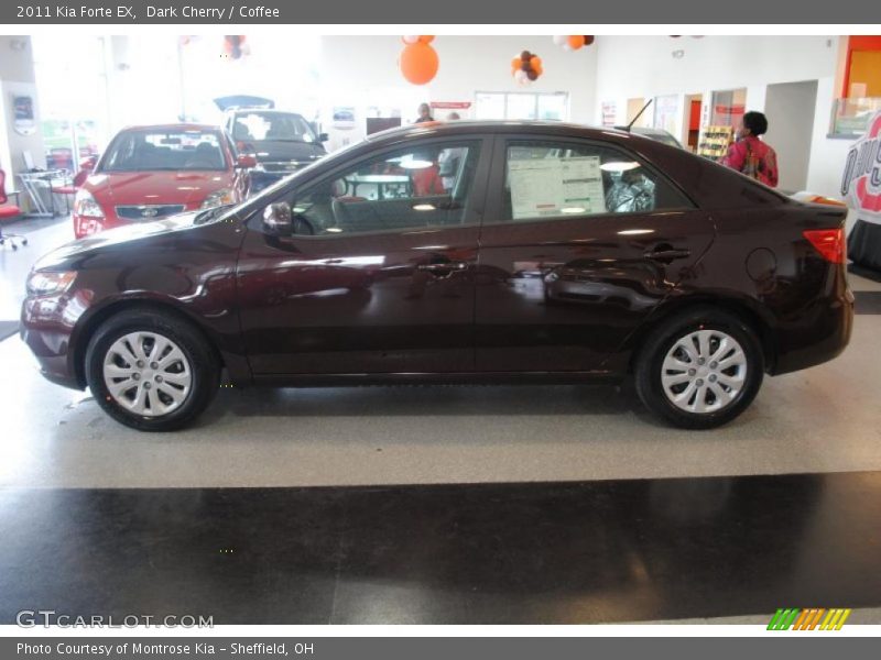 Dark Cherry / Coffee 2011 Kia Forte EX