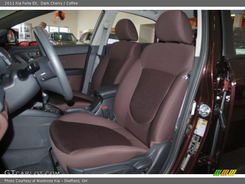  2011 Forte EX Coffee Interior