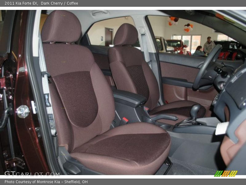  2011 Forte EX Coffee Interior