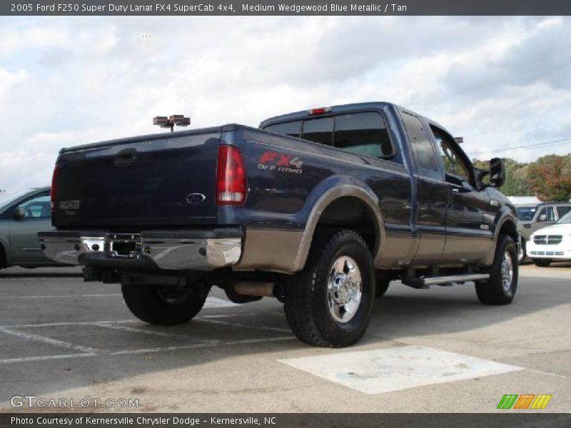 Medium Wedgewood Blue Metallic / Tan 2005 Ford F250 Super Duty Lariat FX4 SuperCab 4x4