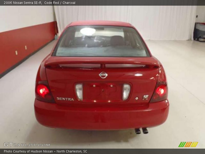 Code Red / Charcoal 2006 Nissan Sentra SE-R