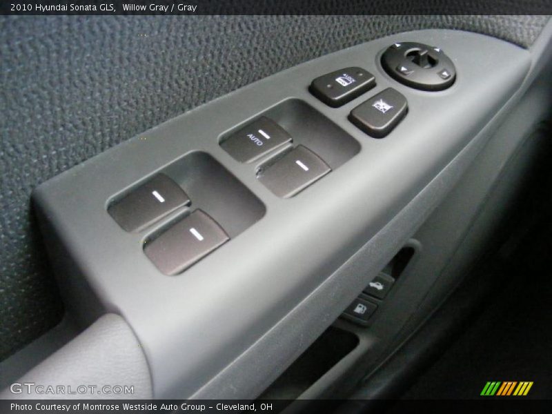 Willow Gray / Gray 2010 Hyundai Sonata GLS