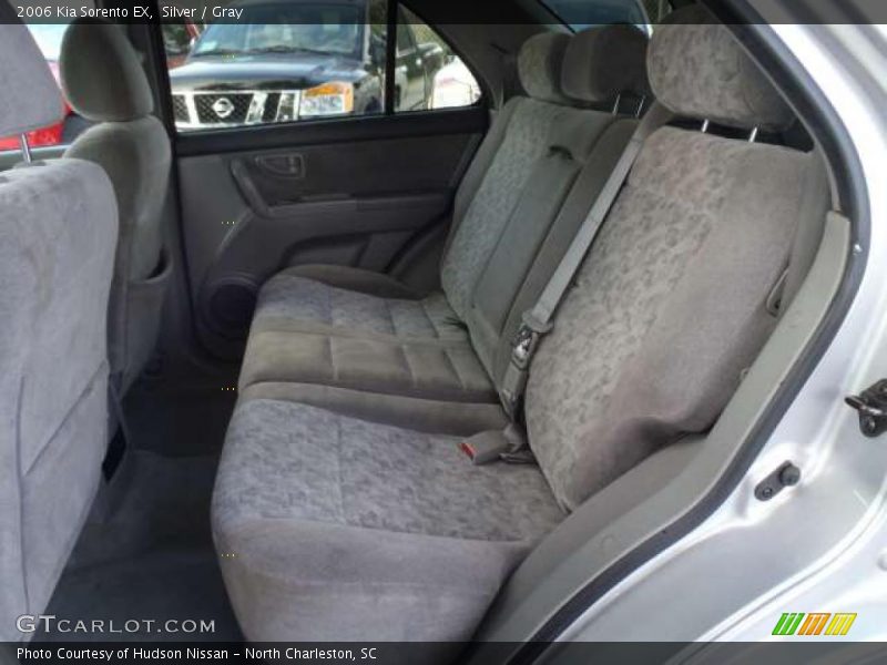 Silver / Gray 2006 Kia Sorento EX