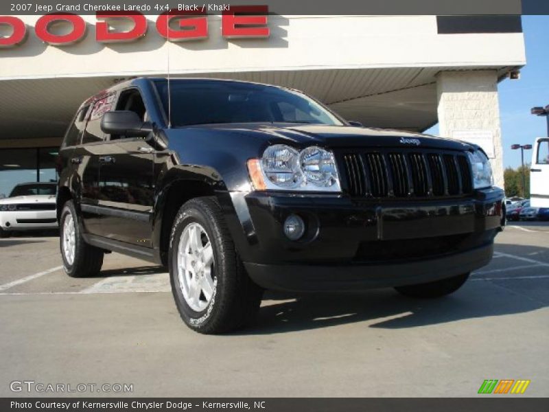 Black / Khaki 2007 Jeep Grand Cherokee Laredo 4x4