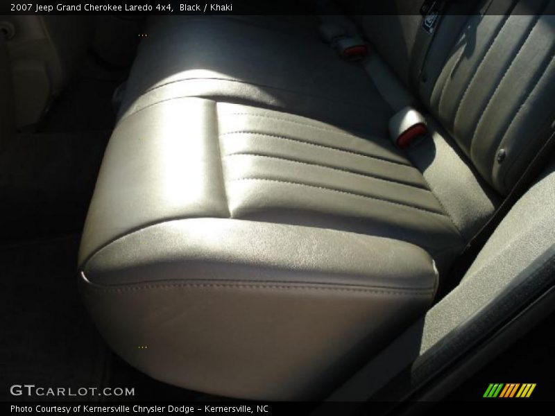 Black / Khaki 2007 Jeep Grand Cherokee Laredo 4x4