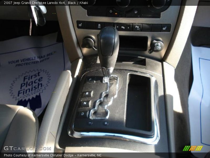 Black / Khaki 2007 Jeep Grand Cherokee Laredo 4x4